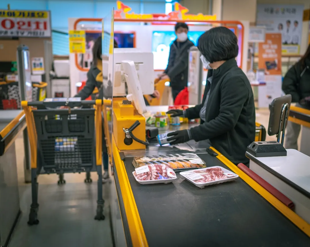 Best Credit Cards for Groceries in 2026: Up to 6% Back at Supermarkets
