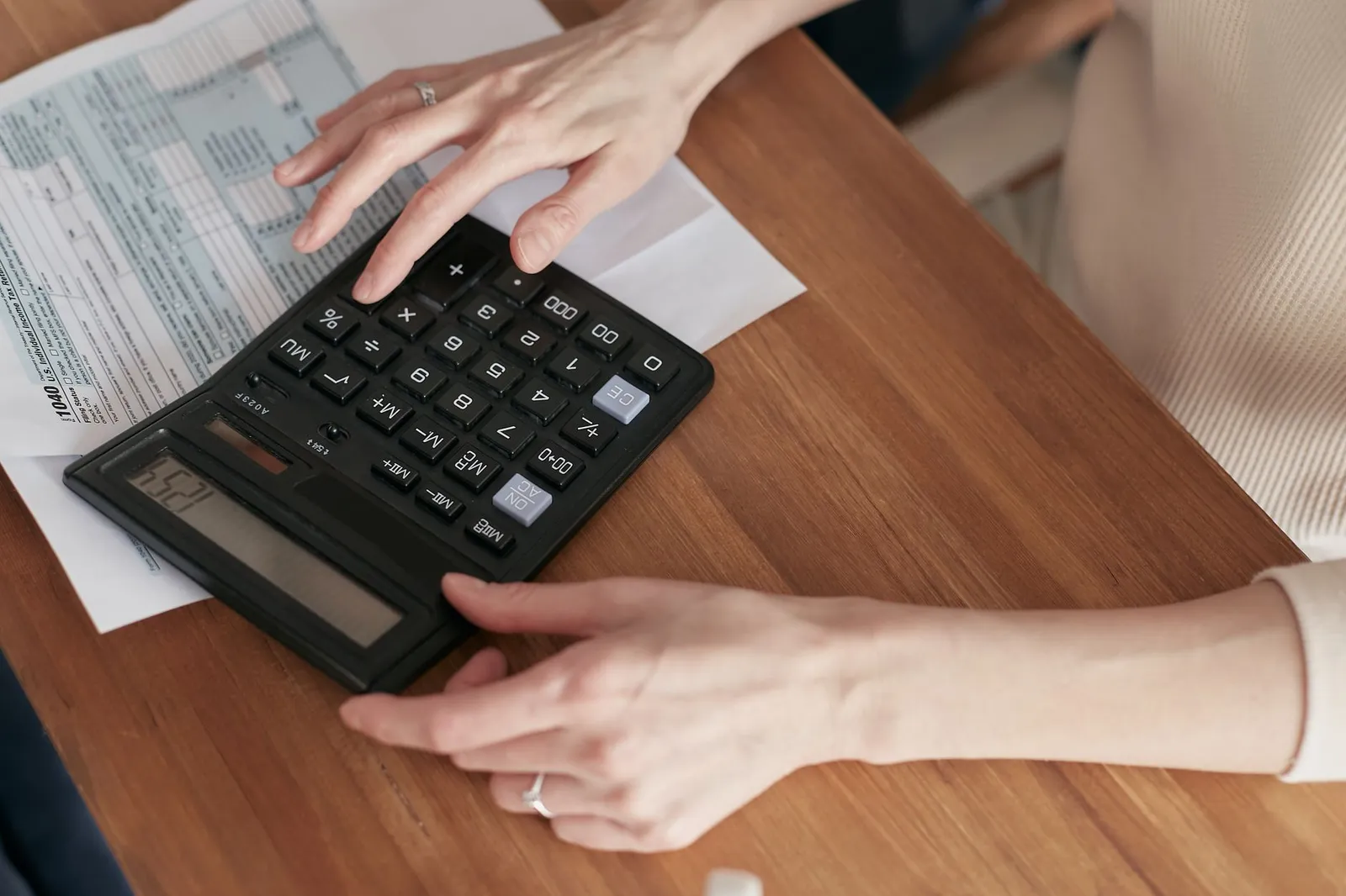 Are Credit Card Sign-Up Bonuses Worth It? The Math Behind the Offers