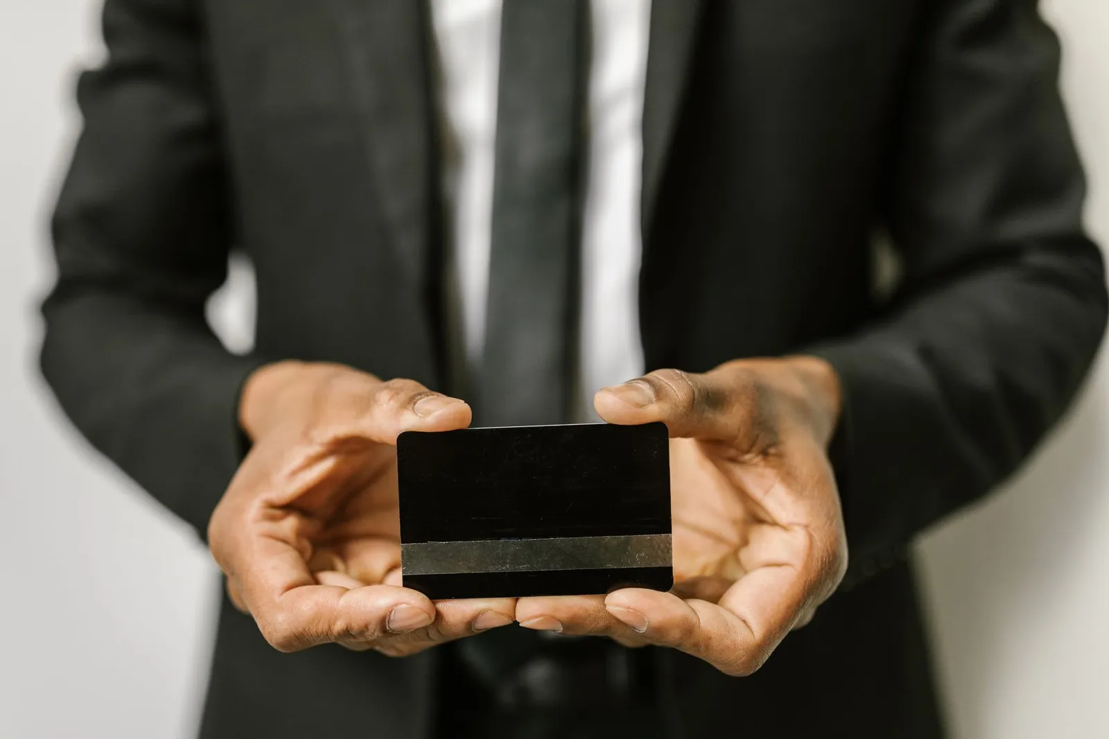 Best Credit Cards for Bad Credit in 2026: Real Approval Odds, No Gimmicks