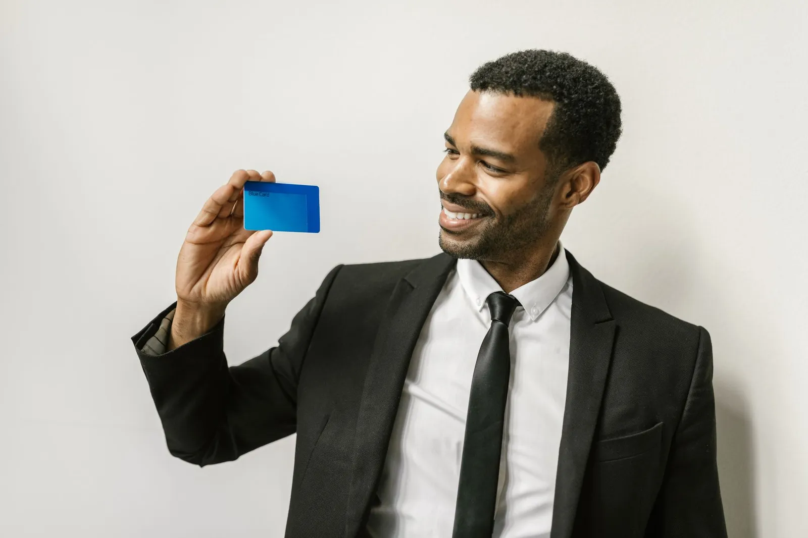 FICO credit score report showing different credit tiers and approval likelihood ratings